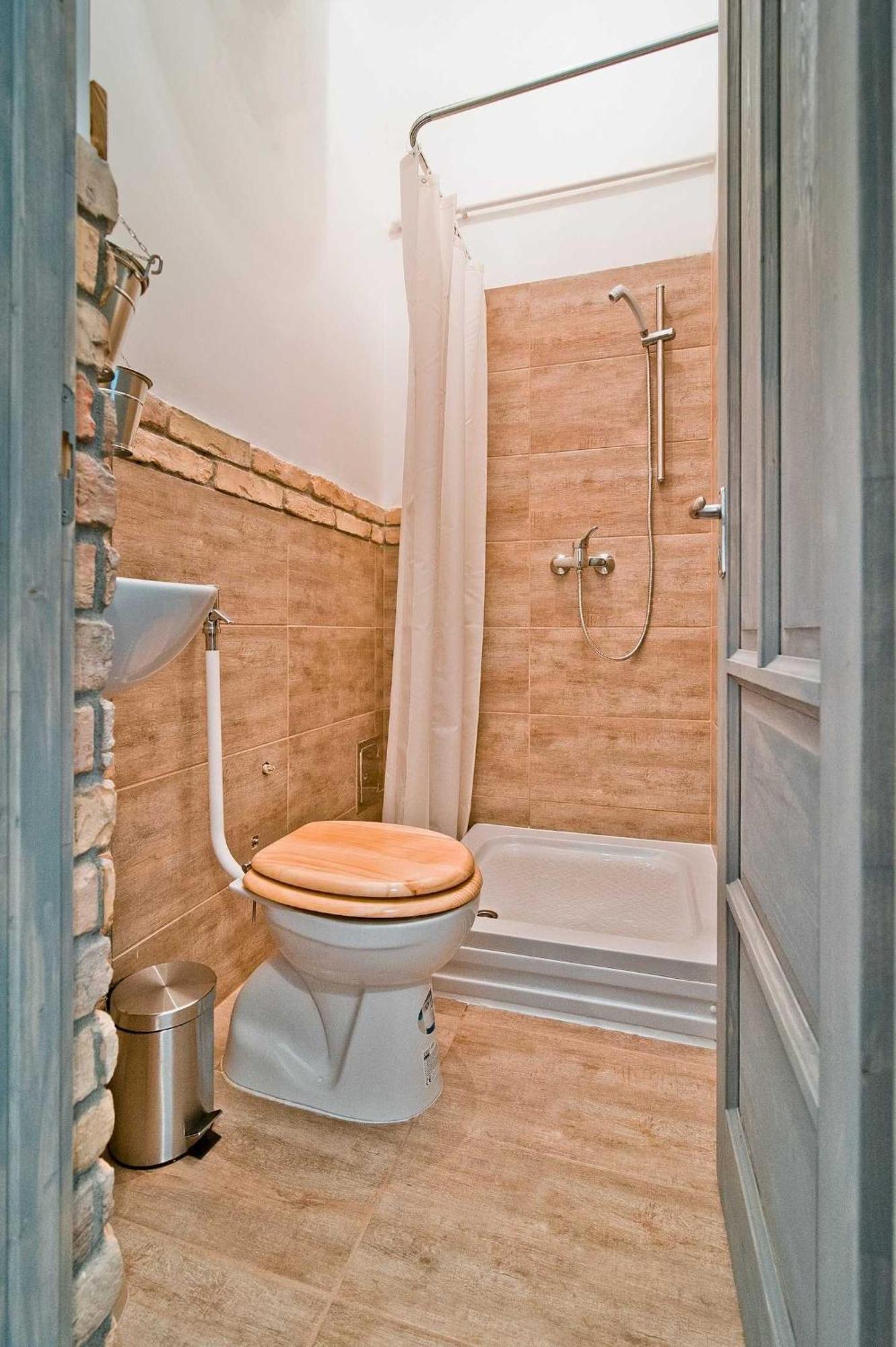 Apartment Vintage Downtown Escape 2 Baths 2 Beds